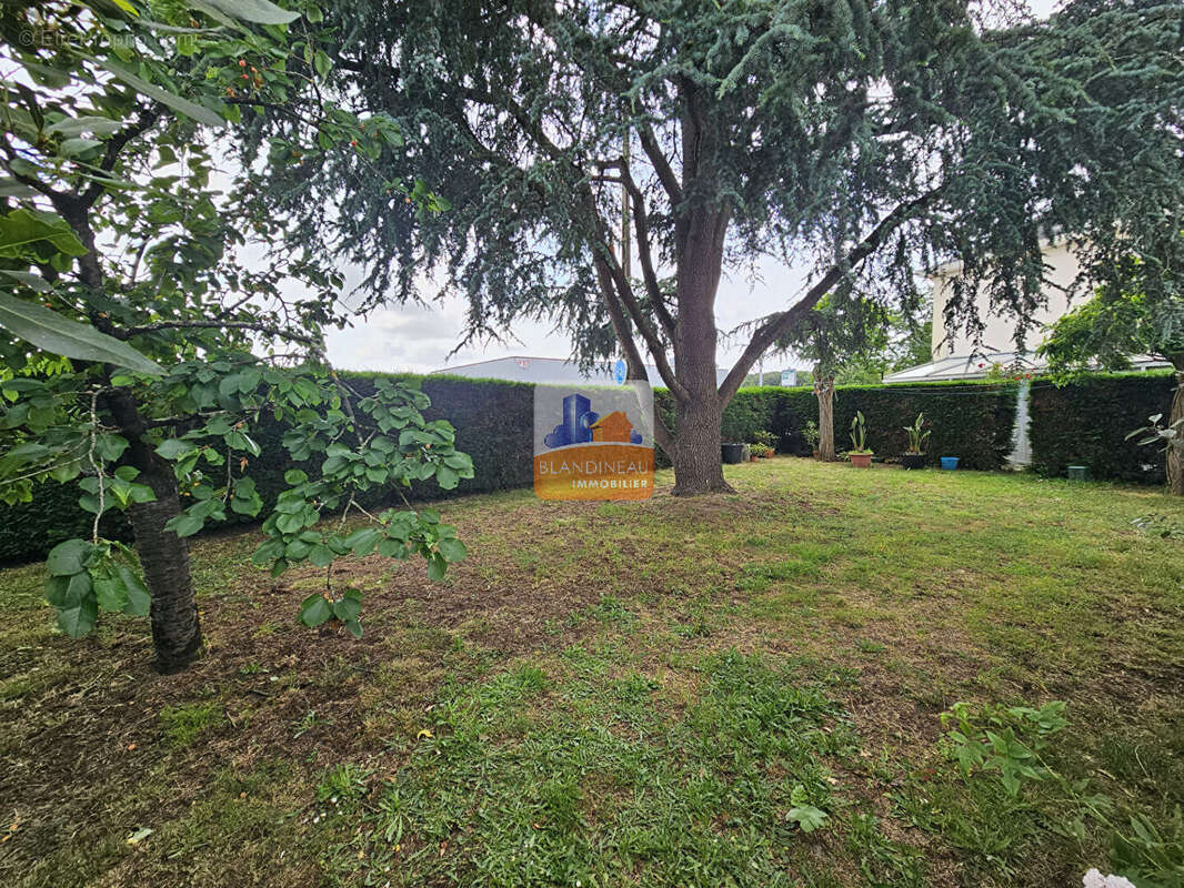 Maison à BOUGUENAIS