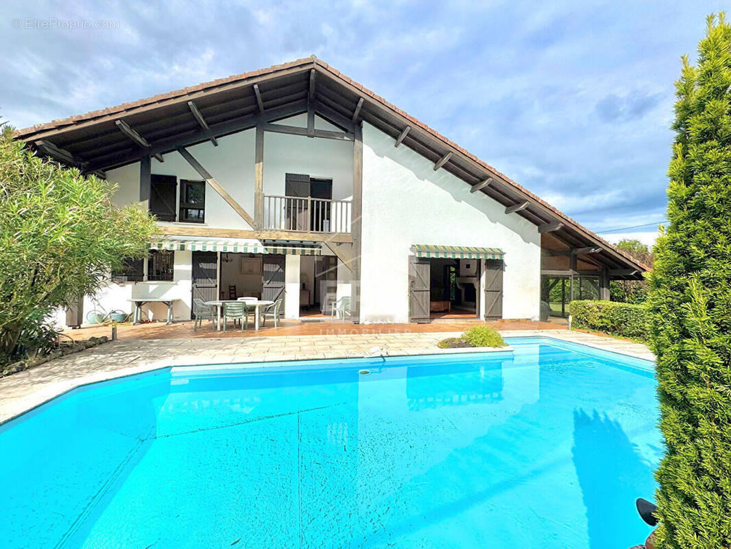 Maison à GUJAN-MESTRAS