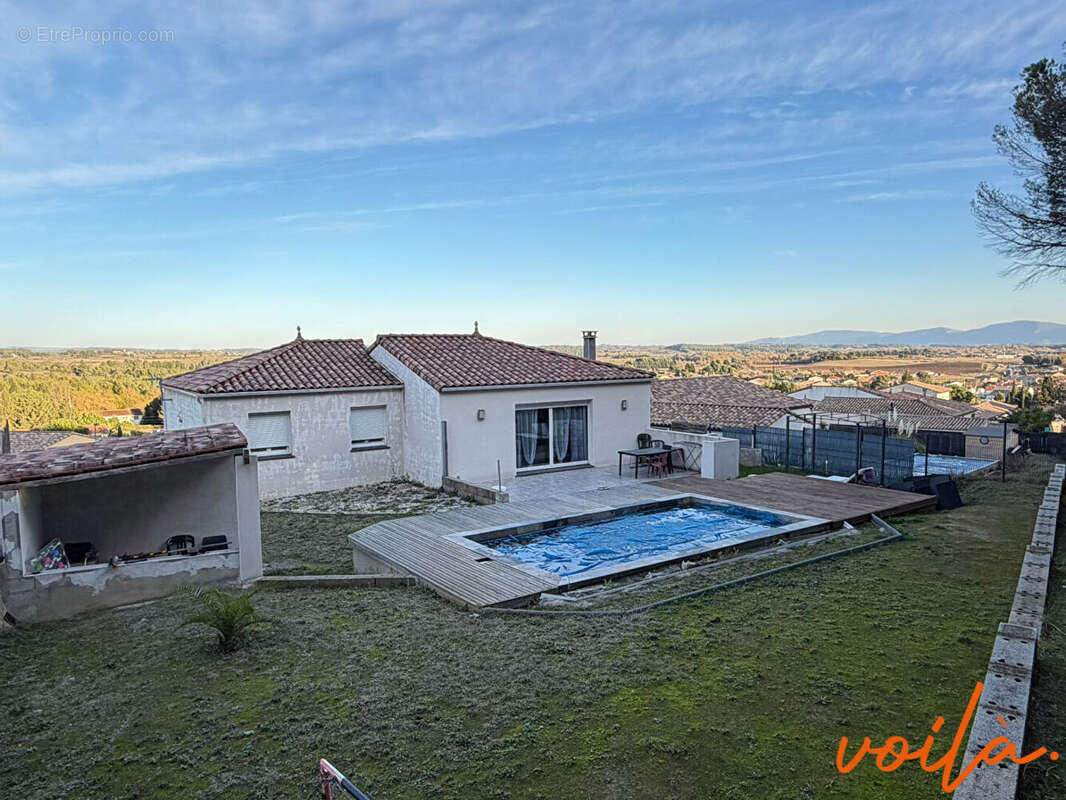 Maison à VILLEMOUSTAUSSOU