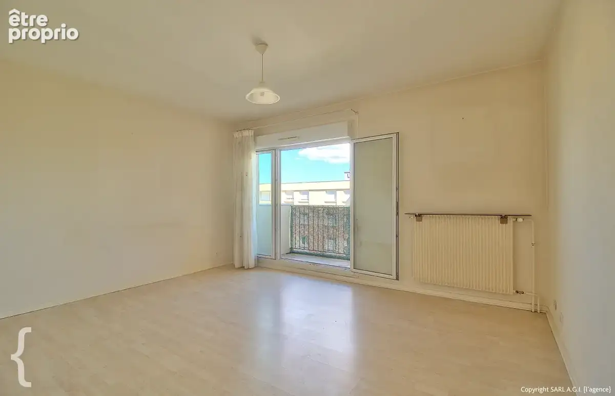 Balcon, loggia et vues dégagées - photo 2