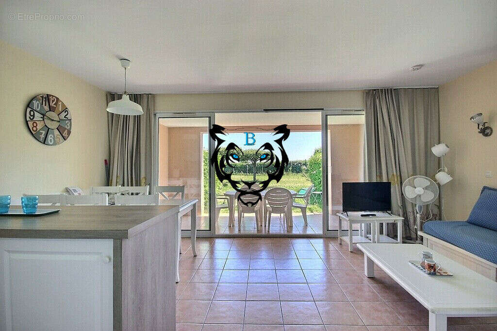 Appartement à LES ISSAMBRES