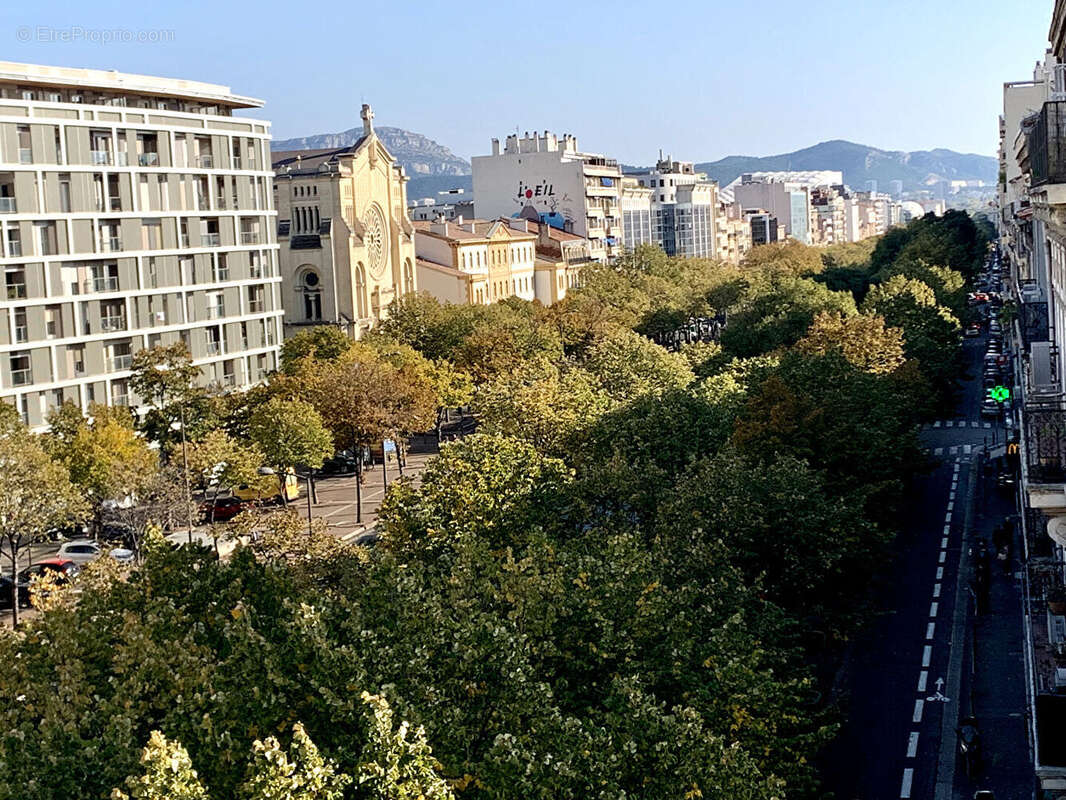 Appartement à MARSEILLE-6E