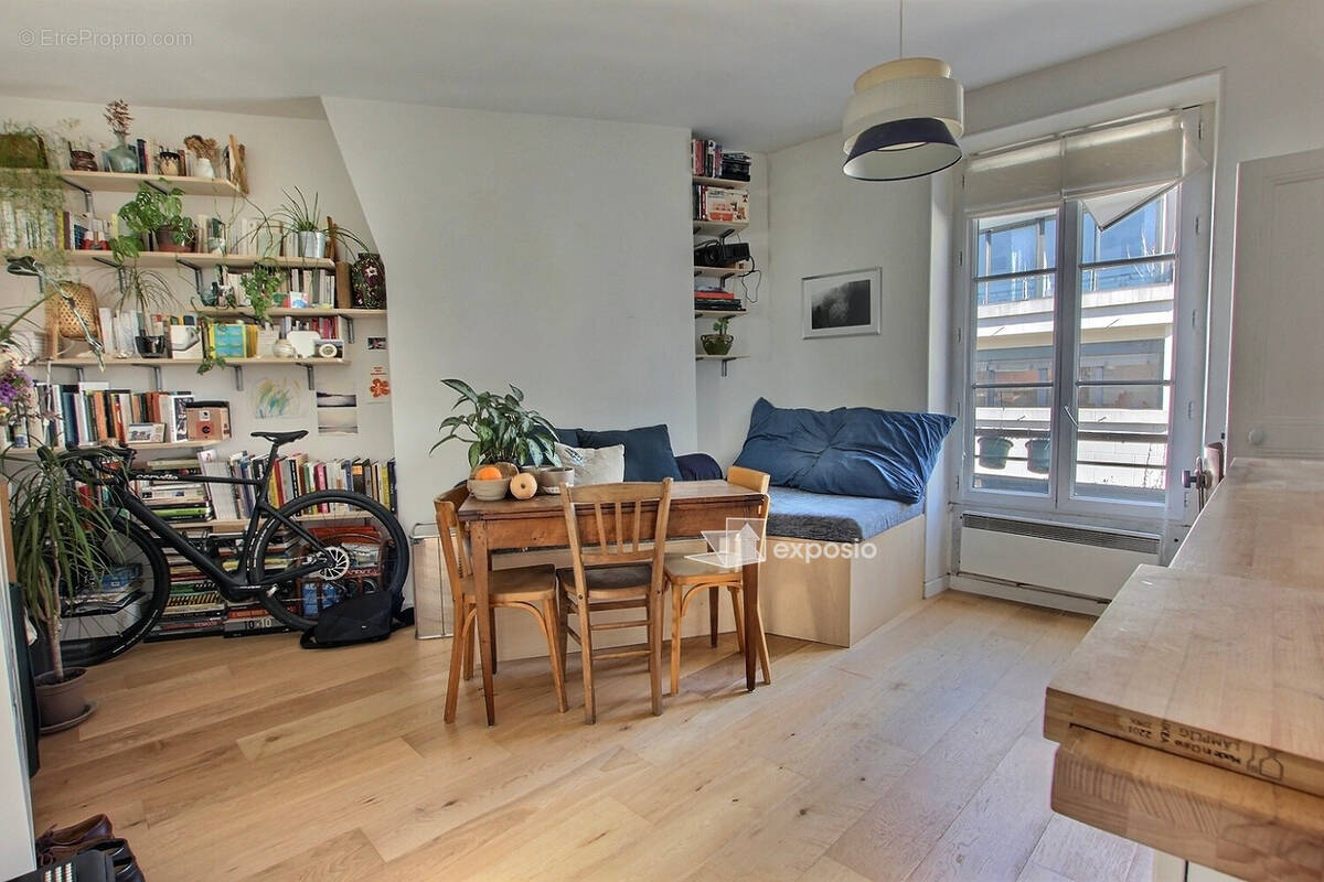 Appartement à PARIS-19E