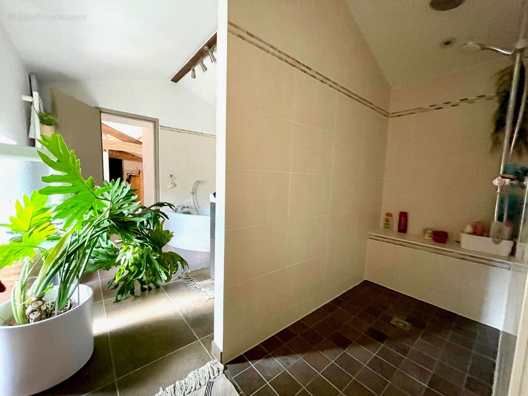 Maison à SAINT-PIERRE-D&#039;AURILLAC