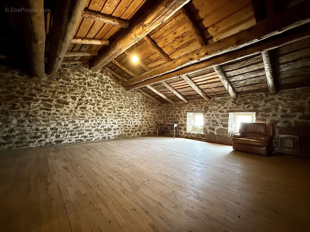 Maison à LA VERSANNE