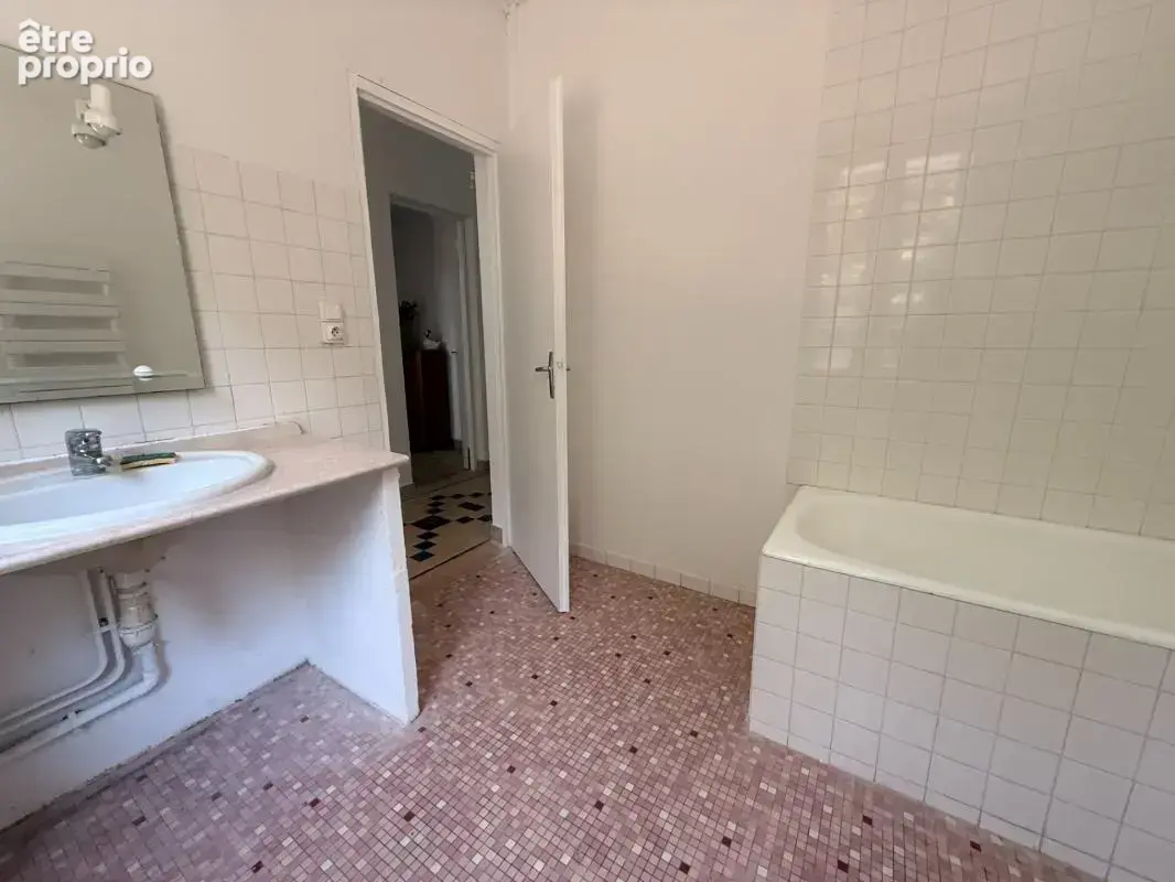 EN EXCLUSIVITE ! Charmante maison de plain pied 97m², 3 chambres, sur 1,2ha de terrain 94 000 € - photo 7