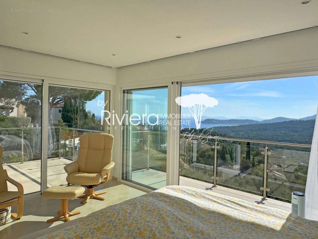 Maison à LA CROIX-VALMER