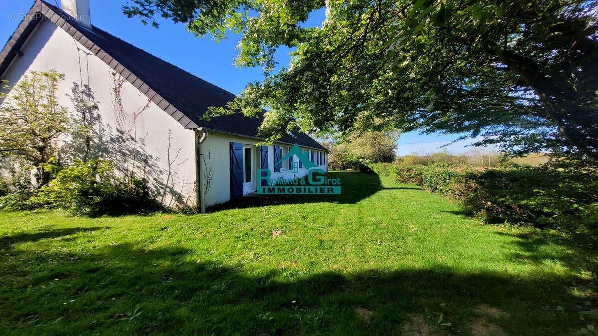 Maison à ERCE-PRES-LIFFRE