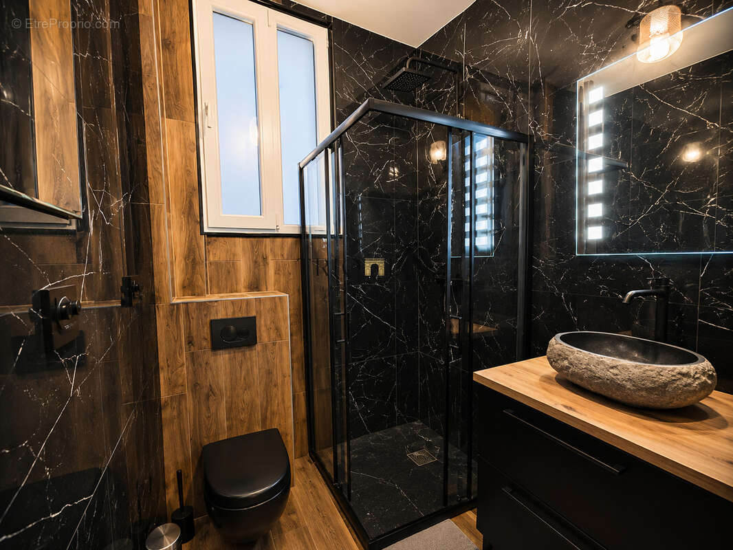 Appartement à PARIS-7E