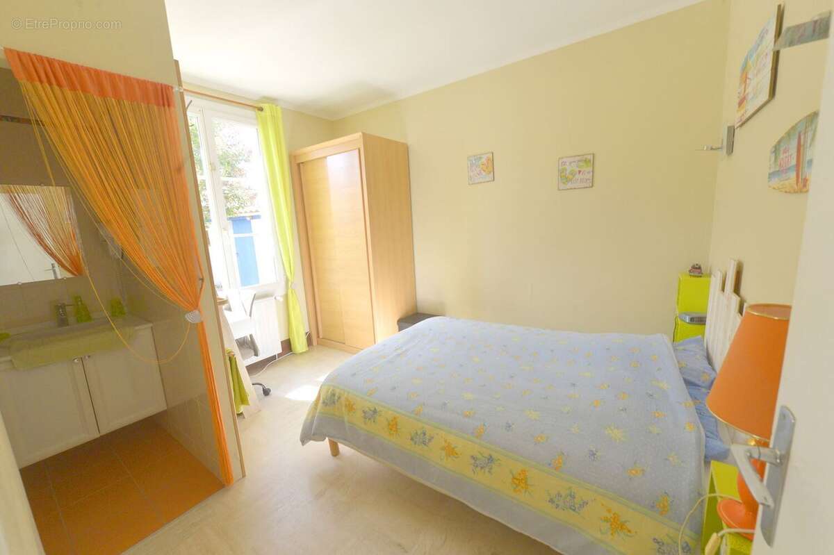 Maison à SAINT-GEORGES-DE-DIDONNE