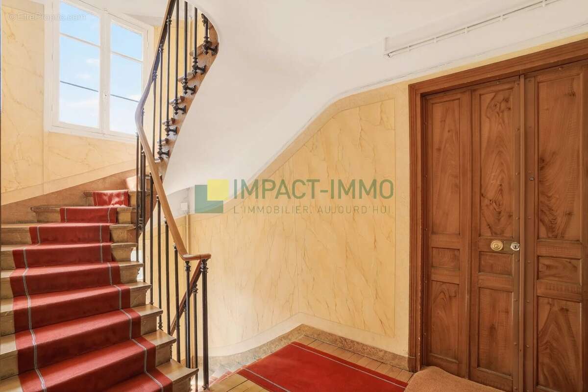 Appartement à CLICHY