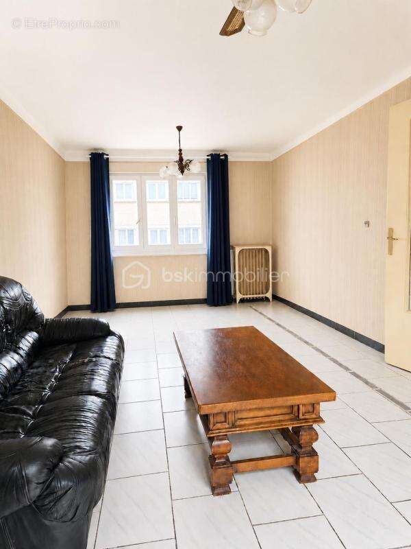Maison familiale de 83 m² avec jardin, garage et dépendance - photo 8