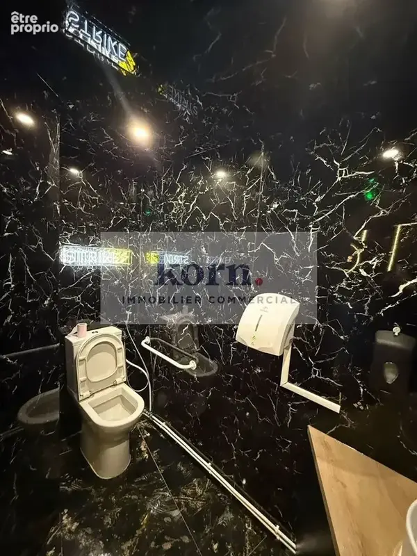 Boutique d'angle à vendre au coeur du 18ème arrondissement - photo 10