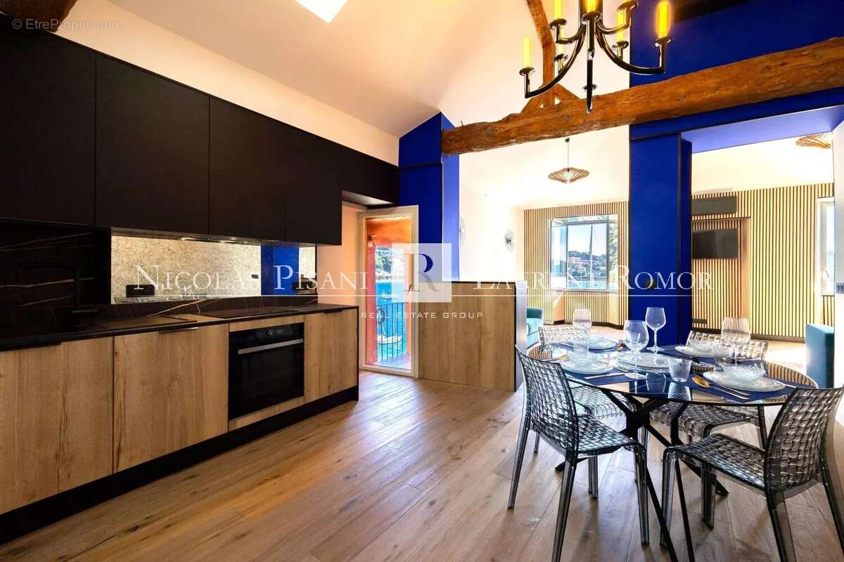 À vendre – villefranche-sur-mer – appartement d'exception en front de mer – dernier étage - photo 3