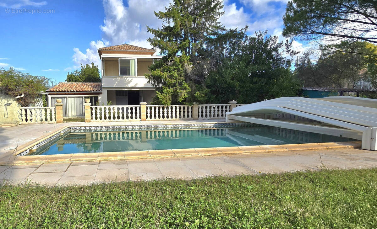 Maison à CAUMONT-SUR-DURANCE