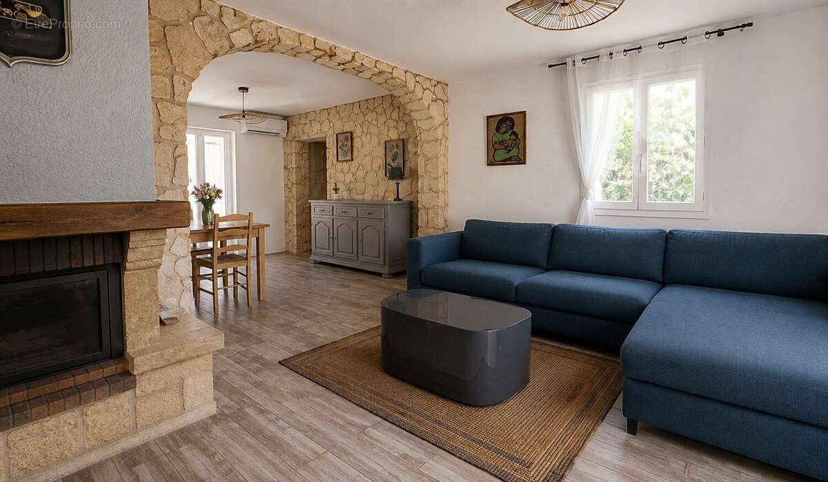 Maison à TOURRETTE-LEVENS