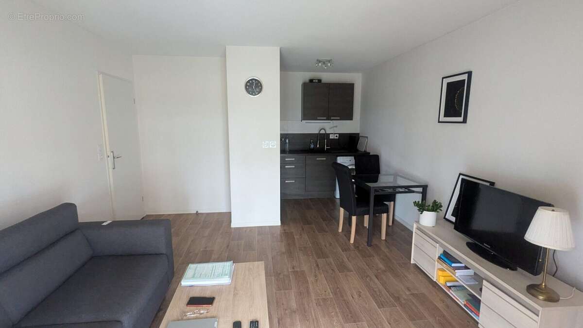 Appartement à CHENOVE