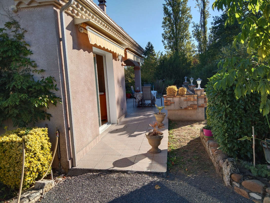 Maison à SAINT-PIERRE-D&#039;EYRAUD