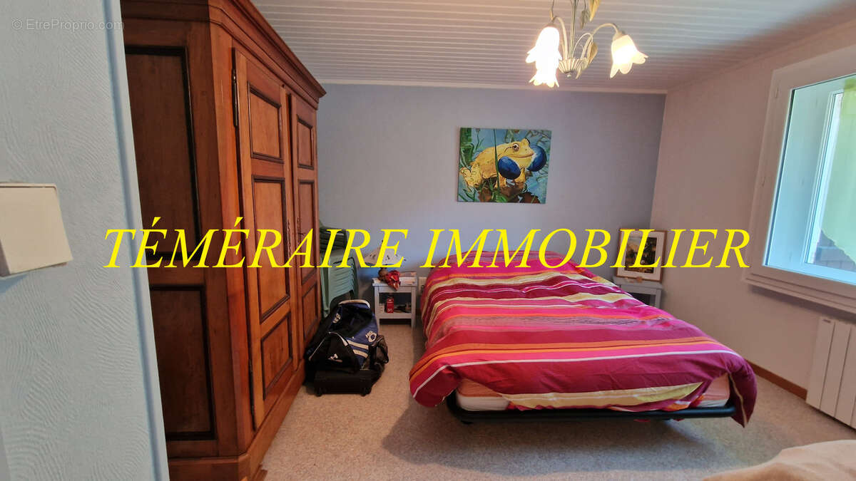 Maison à BOURG-DE-SIROD