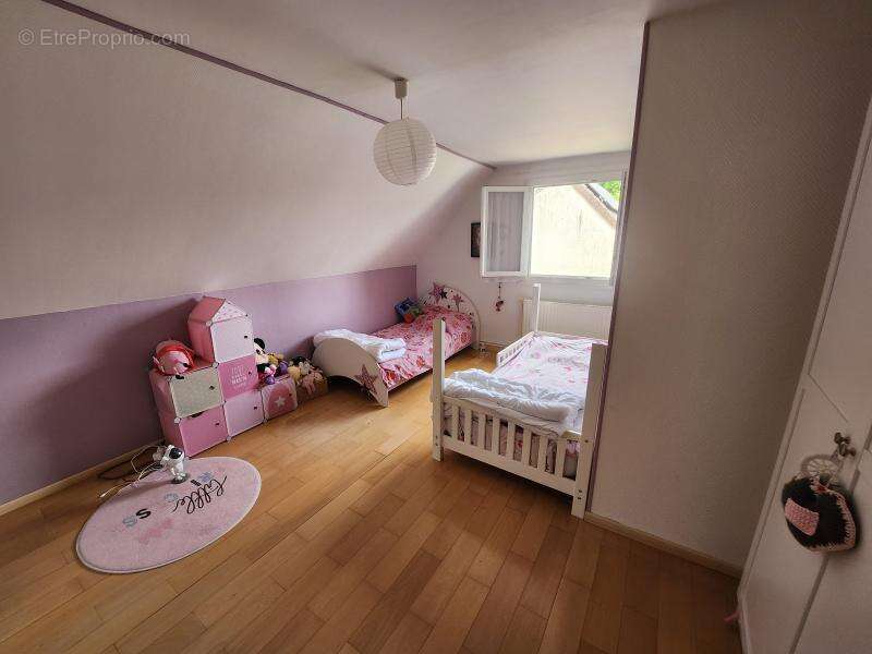 Maison à VILLERS-COTTERETS