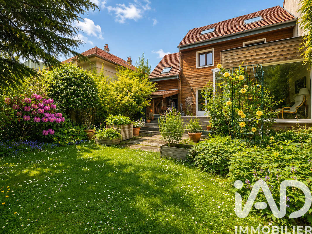 Photo 3 - Maison à FONTENAY-AUX-ROSES
