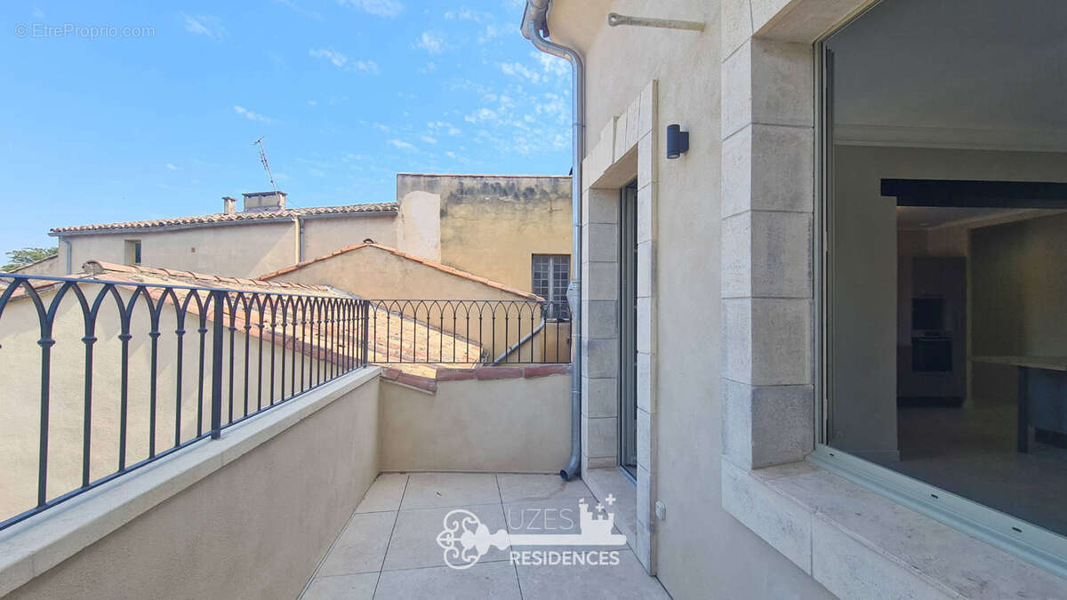 Appartement rénové de 90 m2 avec terrasse et 2 suites au cœur d'Uzès - photo 6