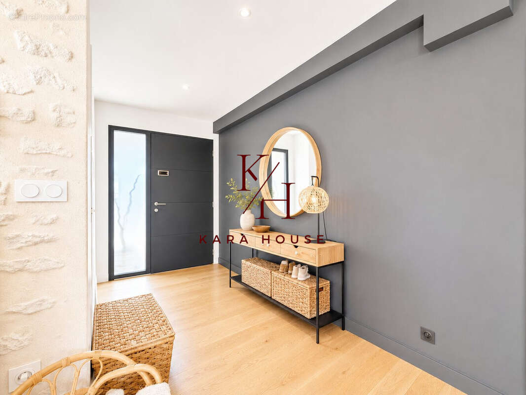 Maison 137 m² à Cairon  - photo 6