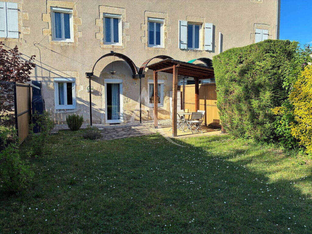Maison à FOURCHAMBAULT