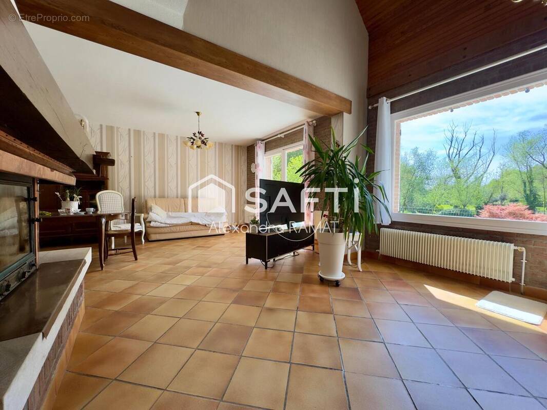 Photo 1 - Maison à FREVIN-CAPELLE