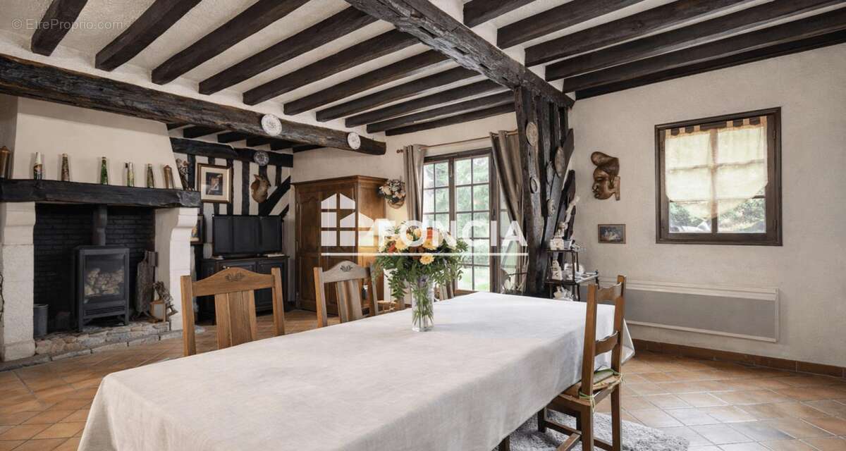 Maison à LES AUTHIEUX-SUR-CALONNE