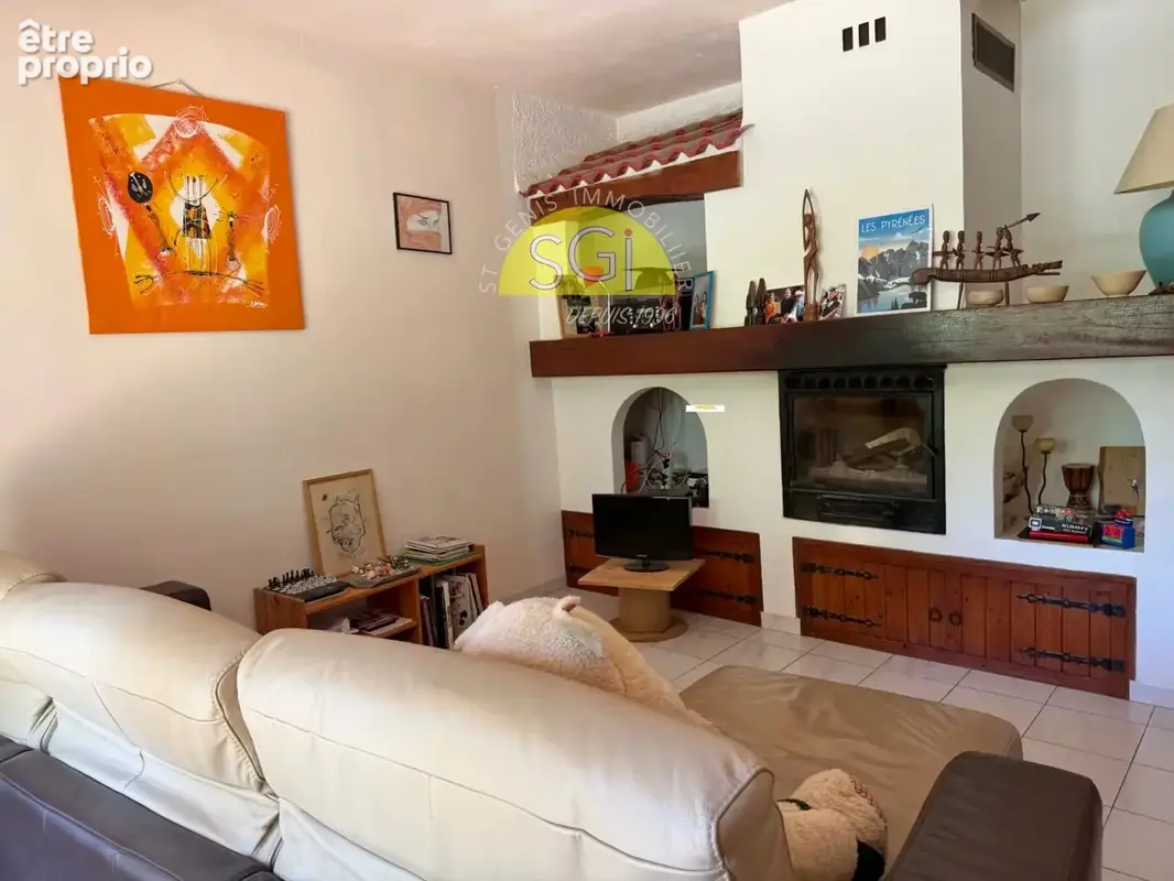 Villa 4 faces sur 5595m2 de terrain - photo 6