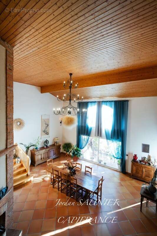 Maison à VILLEFRANCHE-DE-LAURAGAIS