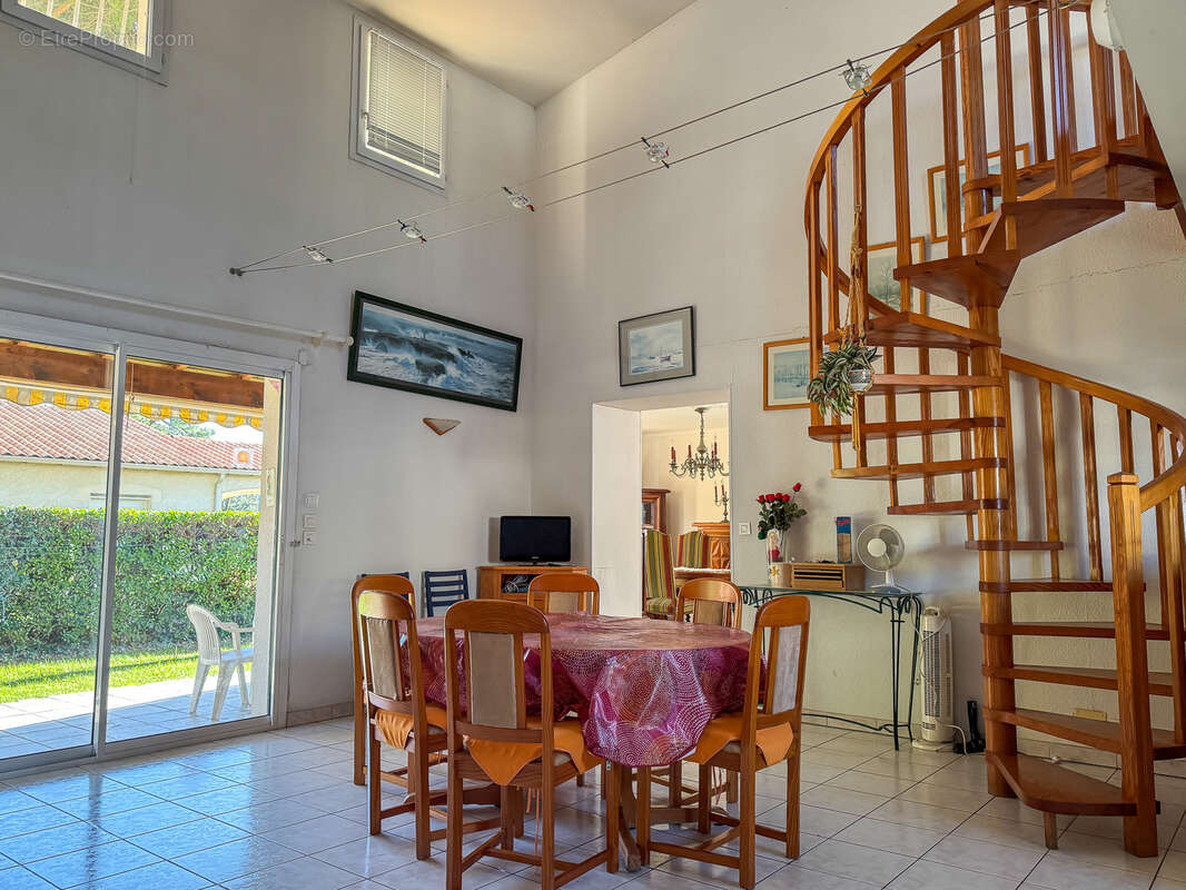 Maison à SAINT-PALAIS-SUR-MER