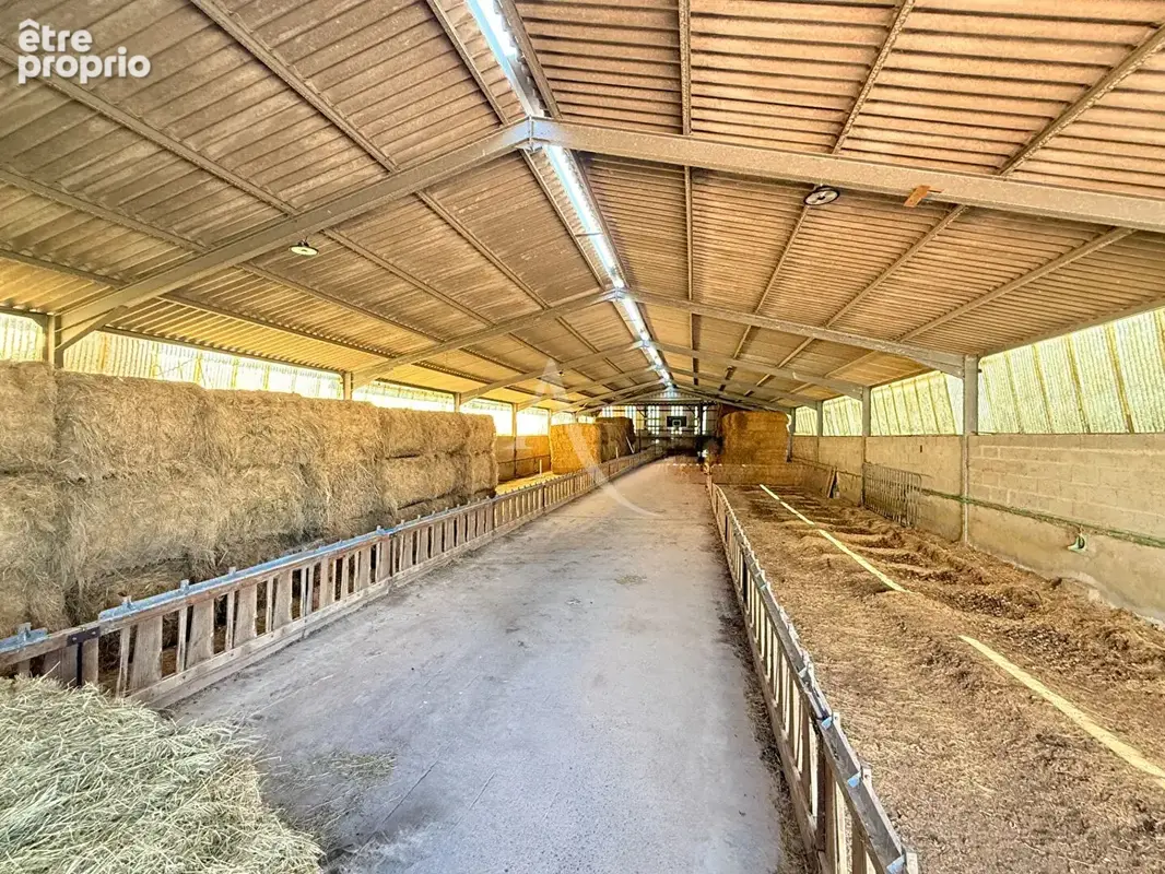 Corps de ferme à Champagné-Les-Marais - photo 16