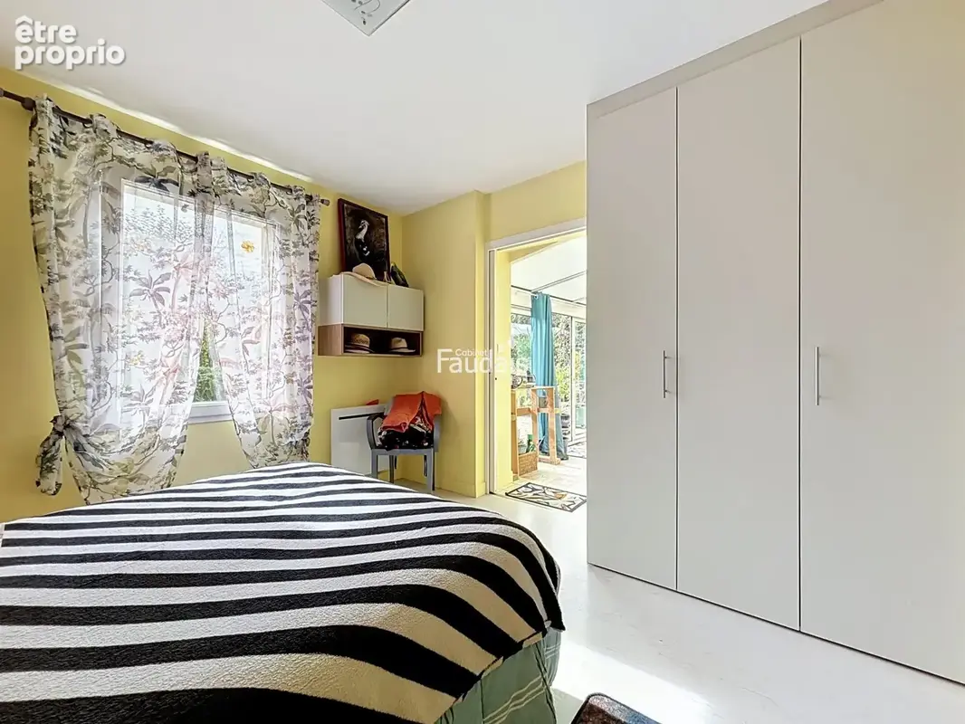 Maison 5 pièces 105 m² à vendre à Lithaire (50250) - photo 8