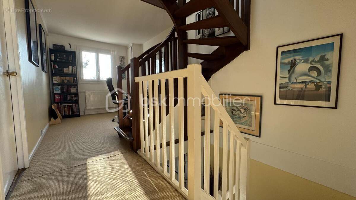 Maison à SAINT-GERMAIN-LES-CORBEIL