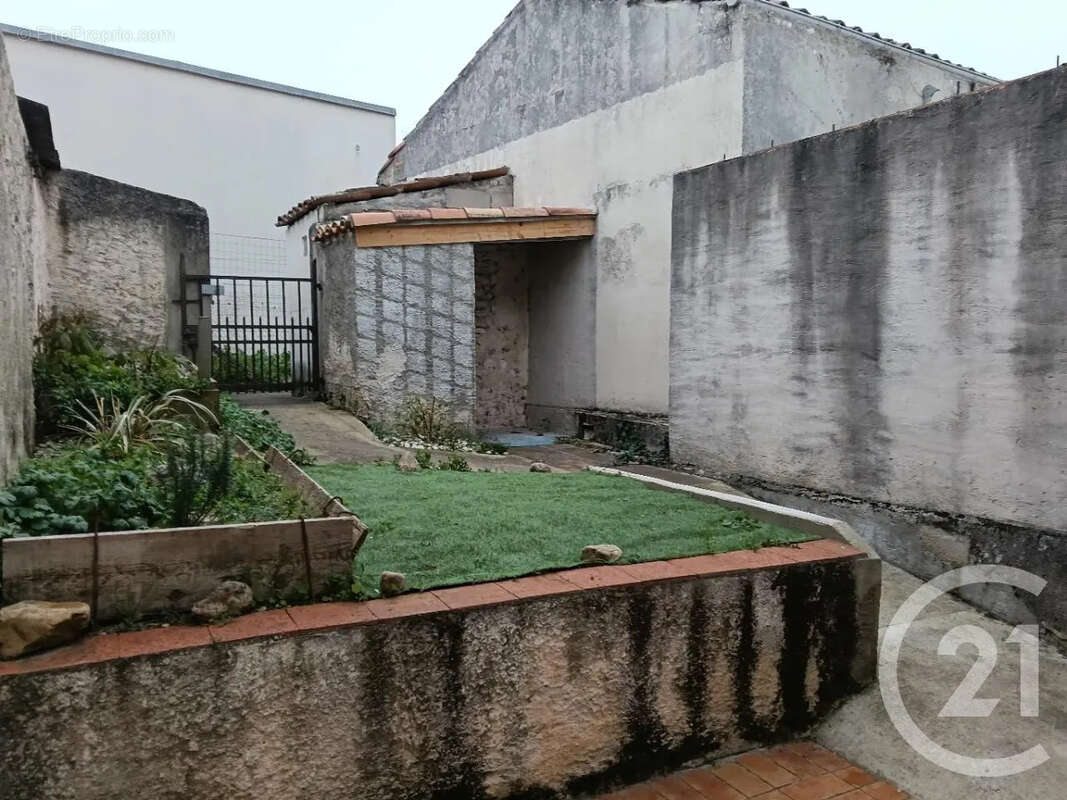 Maison 71 m² à Graulhet  - photo 2