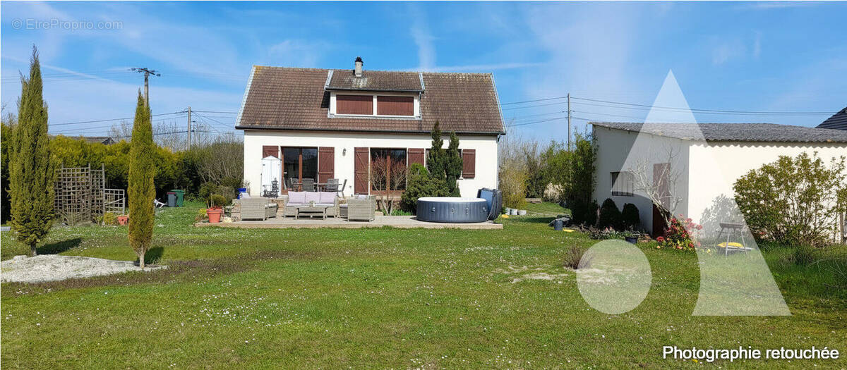 Maison à SAINT-BENOIT-SUR-SEINE