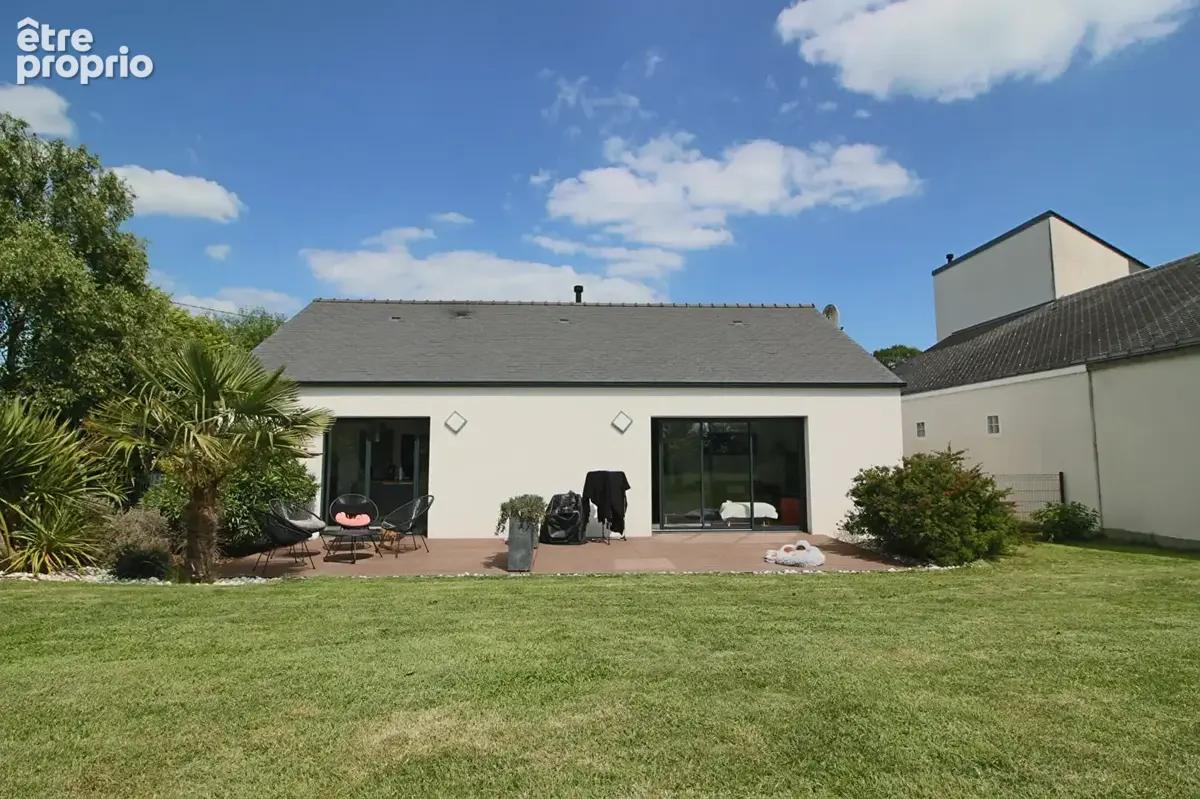Maison de plain pied Donges campagne 4 pièces, 3 chambres de 103.07 m², piscine, grand jardin clos. - photo 21