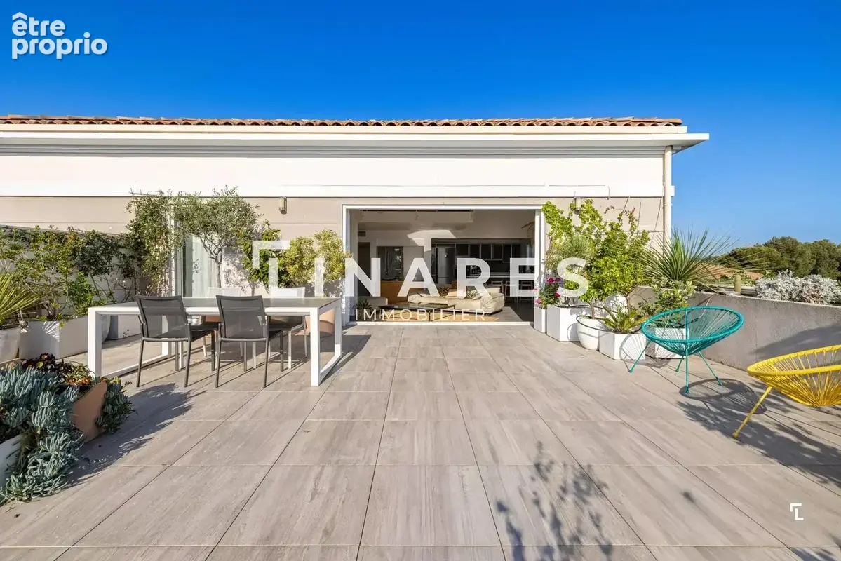 UNE VILLA SUR LE TOIT - Appartement duplex 145m2 - Terrasse ciel ouvert 100m2 - 13012 SAINT JULIEN - photo 11