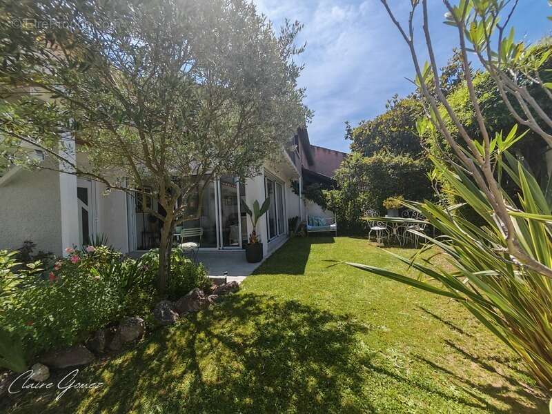 Maison à COLOMIERS
