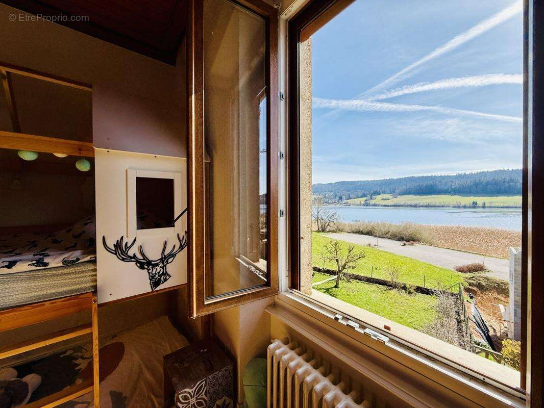 Appartement à SAINT-POINT-LAC