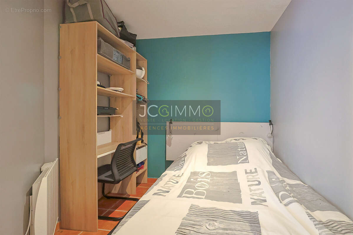 Appartement à CUERS