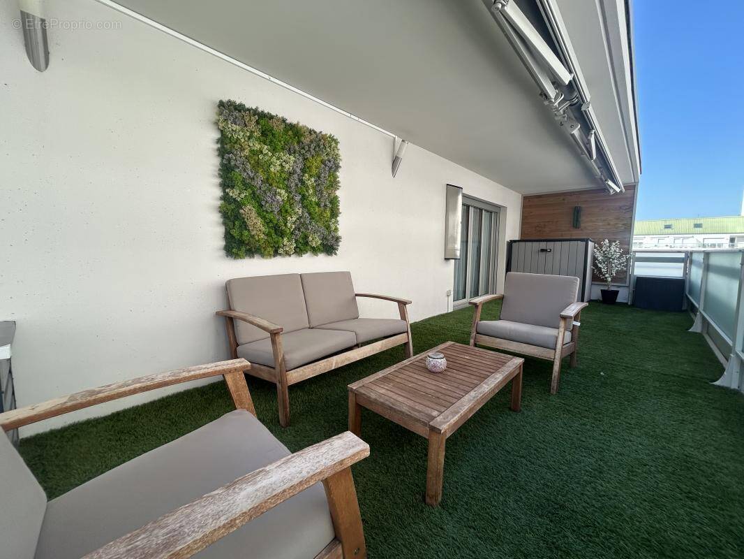 Appartement à MARSEILLE-3E