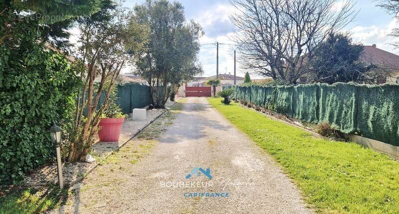 Maison à PRIGONRIEUX