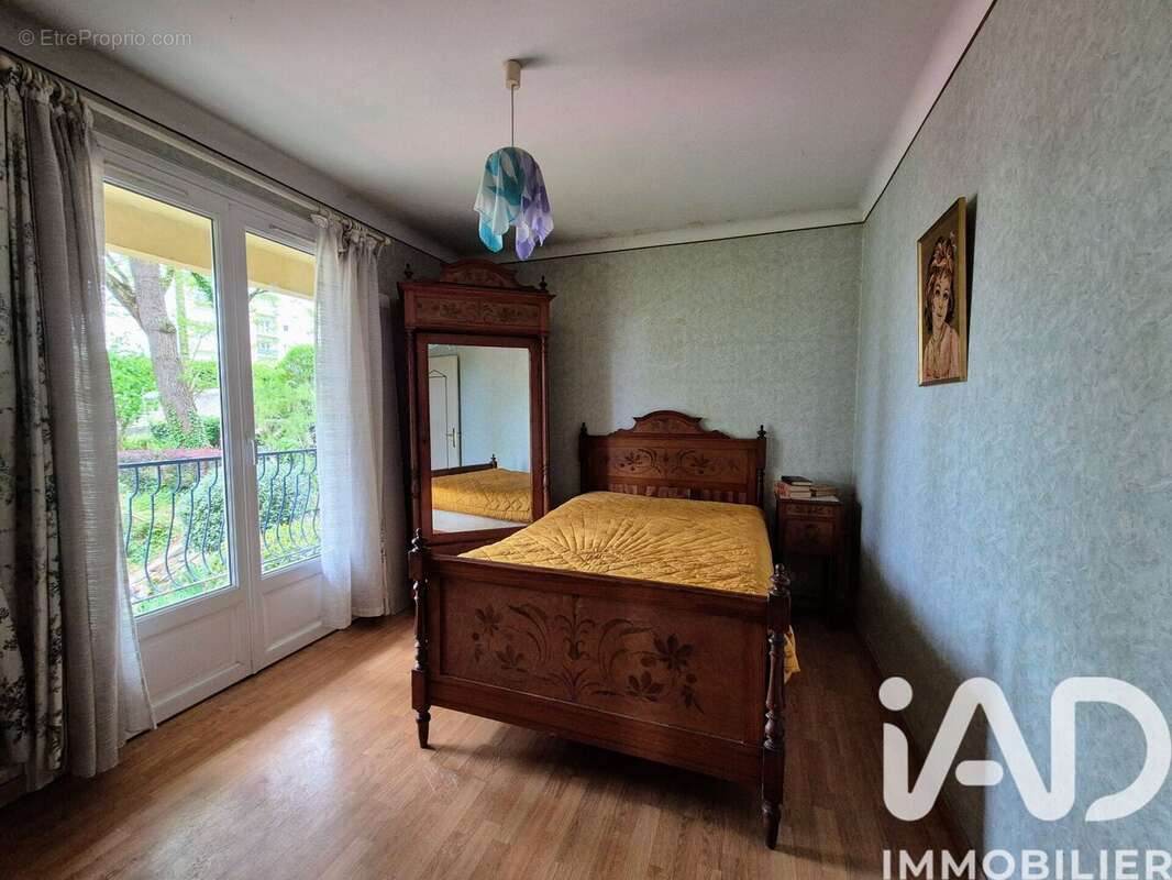 Photo 8 - Maison à SAINT-ETIENNE-DE-MONTLUC