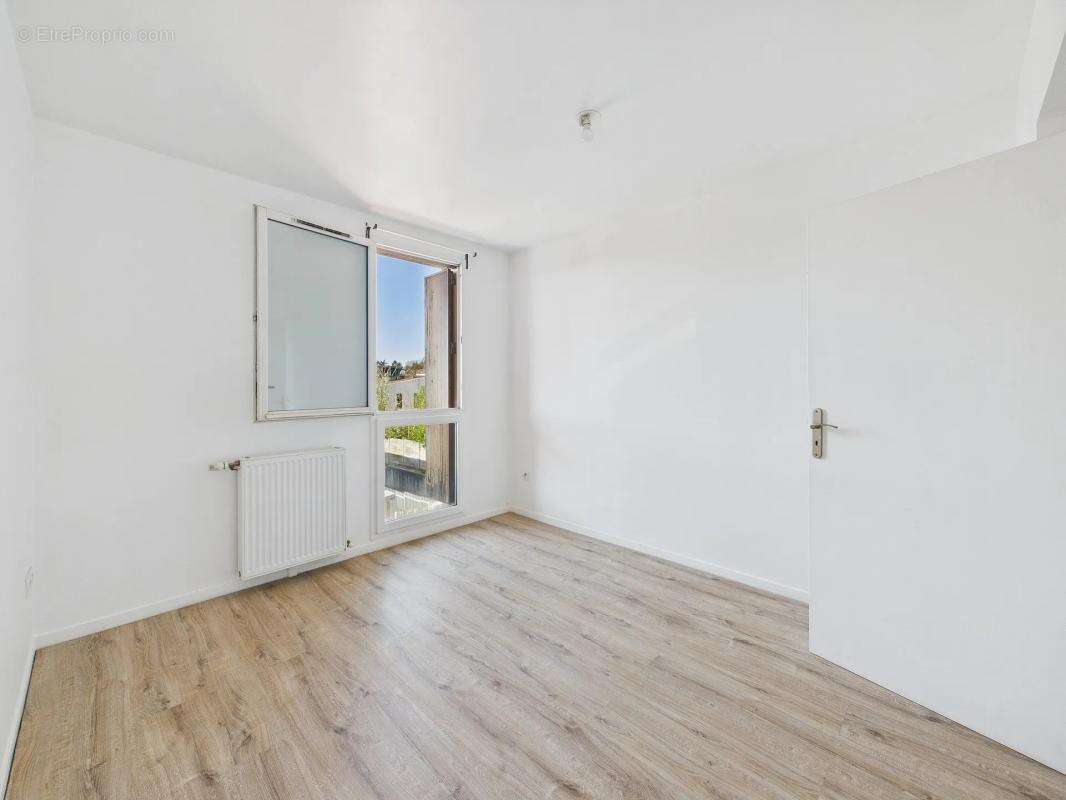 Appartement à PIERREFITTE-SUR-SEINE