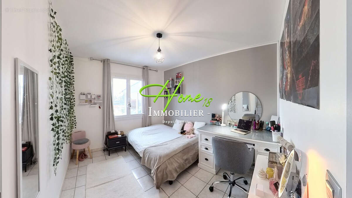 Maison à SAINT-MICHEL-DE-VOLANGIS