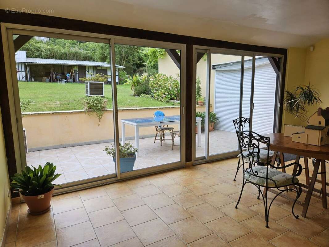 Maison à VILLERVILLE