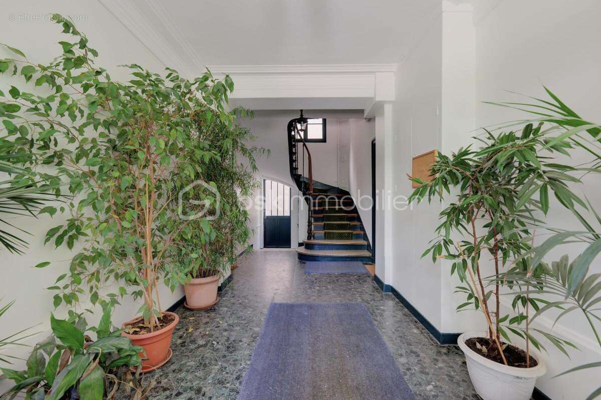 Appartement à PARIS-6E